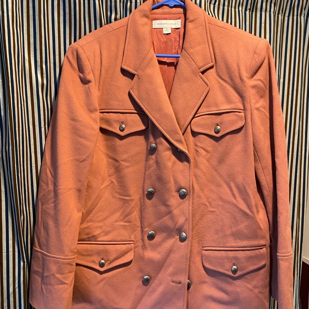 Beautiful woman’s blazer Anne Klein size 10